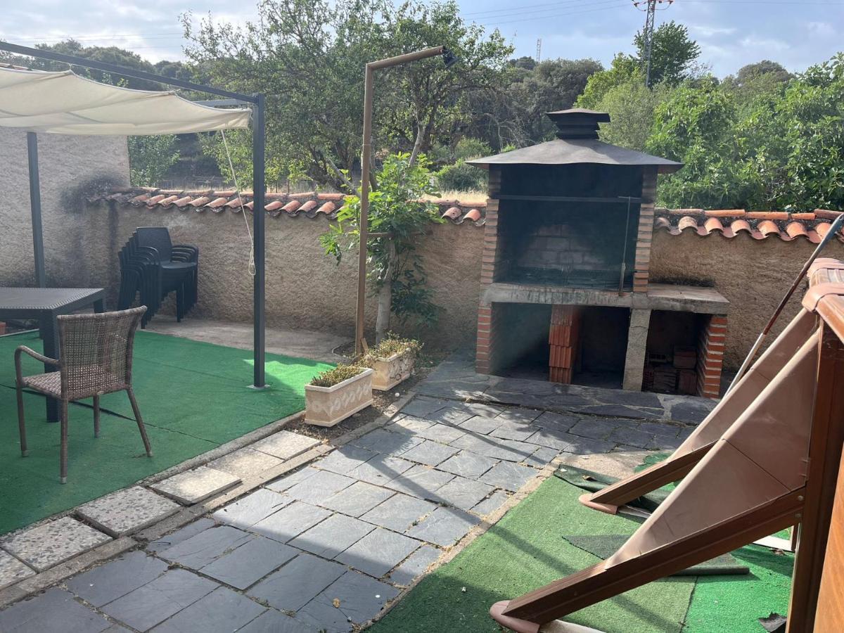 Casa Rural El Medico Serradilla del Arroyo Exterior photo